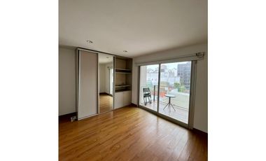 Alquiler 2 ambientes con cochera