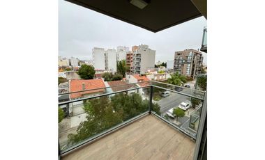 Alquiler 2 ambientes con cochera