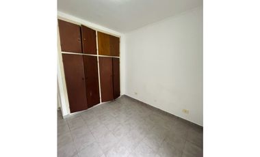 VENTA PH 2 AMB. PRIMER PISO. LATERAL.CHAUVIN
