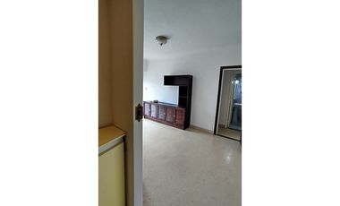 24 MESES 2 ambientes a la calle balcón   Av. Colón y Santa Fé