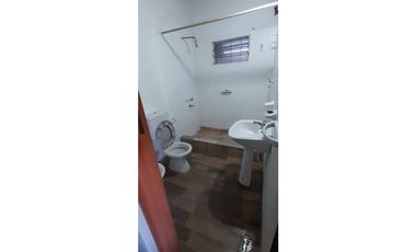 EXCELENTE CASA AMERICANA EN VENTA. ITUZAINGO NORTE.