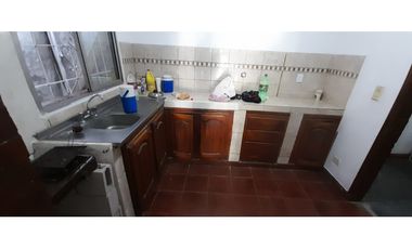 EXCELENTE CASA AMERICANA EN VENTA. ITUZAINGO NORTE.