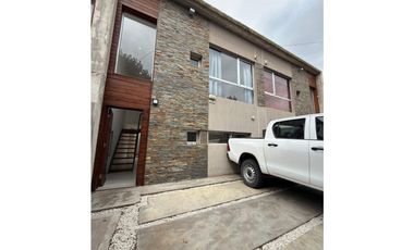 ALQUILER 24 MESES DUPLEX 4 AMB - GARAGE - PATIO - SAN JERONIMO