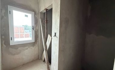 Casa a terminar en Estancia Smithfield a la venta