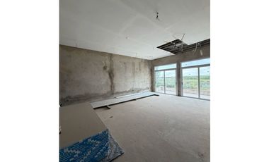 Casa a terminar en Estancia Smithfield a la venta