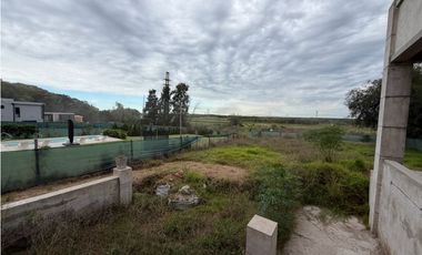 Casa a terminar en Estancia Smithfield a la venta