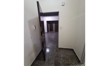 departamento de tres dormitorios