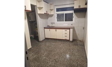 departamento de tres dormitorios