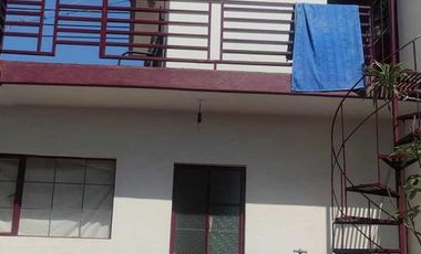 Casa en venta en Av. Satélite, Col. Vista Hermosa