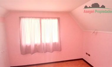 Casa en Arriendo en Casa en arriendo en Portal Del Palomar