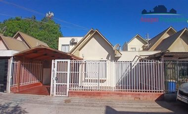 Casa en Arriendo en Casa en arriendo en Portal Del Palomar