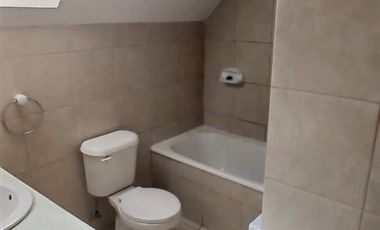 Casa en Arriendo en Casa en arriendo en Portal Del Palomar