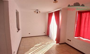 Casa en Arriendo en Casa en arriendo en Portal Del Palomar