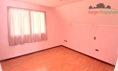 Casa en Arriendo en Casa en arriendo en Portal Del Palomar