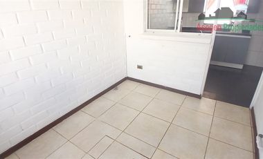 Casa en Arriendo en Casa en arriendo en Portal Del Palomar