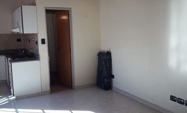 ALQUILER DEPTO. 2 AMBIENTES UBICACIÓN ESTRATEGICA