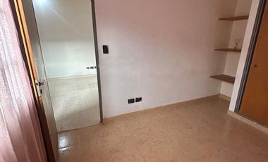 ALQUILER DEPTO. 2 AMBIENTES UBICACIÓN ESTRATEGICA