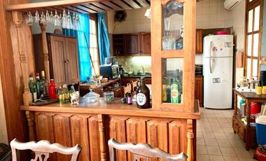 CASA ESTILO ANTIGUA Y TERRAZA 25 DE MAYO BS AS