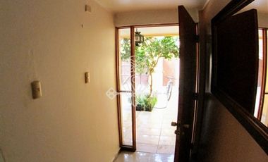 Casa en Venta en Caracoles #3169