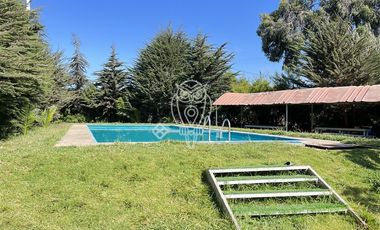 Sitio en Venta en Islon con borde Rio