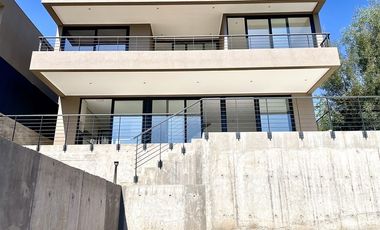 Casa en Venta en Camino la Laguna / Camino del Quillay