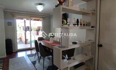 Casa en Venta en Av. las Pircas/ Manantial