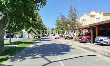 Casa en Venta en Av. las Pircas/ Manantial