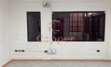 Departamento en Arriendo en Edificio Mantenor, entre Salas y Vicuña Mackena