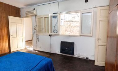 PH PLANTA BAJA DOS DORMITORIOS Y PATIO B° SUR