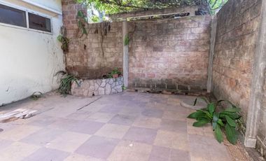 PH PLANTA BAJA DOS DORMITORIOS Y PATIO B° SUR