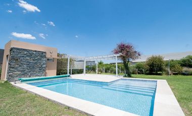 Casa de 3 dormitorios en Altos de la Ribera