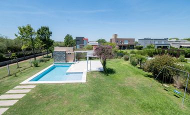 Casa de 3 dormitorios en Altos de la Ribera