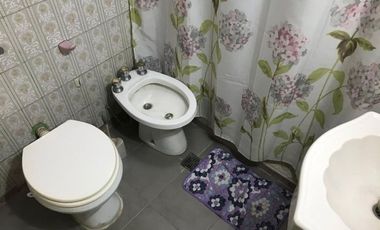 VENTA CASA 4 AMBIENTES MONOAMBIENTE MERLO