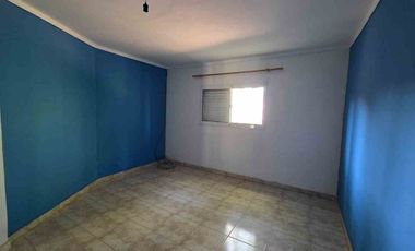 CASA EN SANTO TOME A 50 M DE AV. RICHIERRI