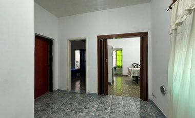 CASA 4 AMBIENTES MORON APTO CREDITO