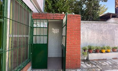 CASA 4 AMBIENTES MORON APTO CREDITO