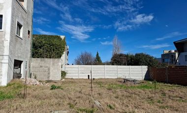 CASA EN VENTA EN LA PLATA ARTURO SEGUI