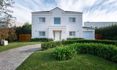 CASA EN VENTA FINCAS DE IRAOLA 2