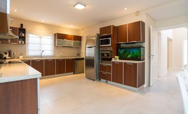 CASA EN VENTA FINCAS DE IRAOLA 2