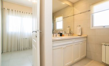 CASA EN VENTA FINCAS DE IRAOLA 2