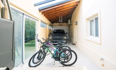 CASA EN VENTA FINCAS DE IRAOLA 2