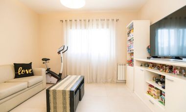 CASA EN VENTA FINCAS DE IRAOLA 2