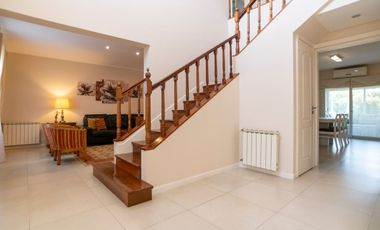 CASA EN VENTA FINCAS DE IRAOLA 2