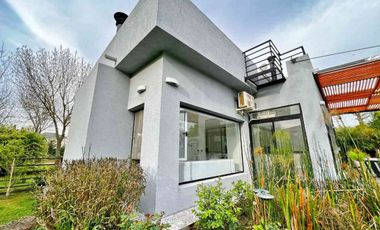 Casas en Venta - Harás del Sur