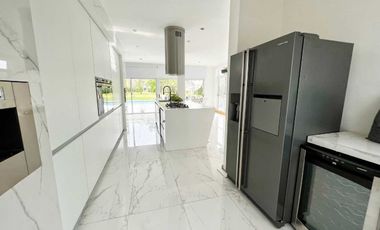 Casas en Venta - Harás del Sur