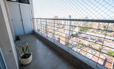 PISO EXCLUSIVO - NIVEL 18 - VISTAS INFNITAS - BV.