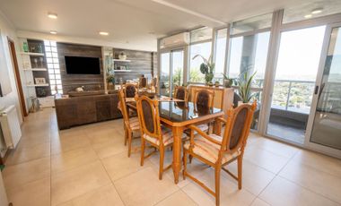 PISO EXCLUSIVO - NIVEL 18 - VISTAS INFNITAS - BV.