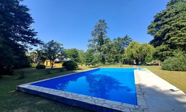 CASA QUINTA en VENTA en LA PLATA- TERRENO 6.000 m2
