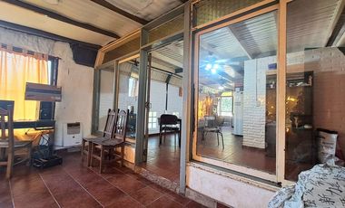 CASA QUINTA en VENTA en LA PLATA- TERRENO 6.000 m2