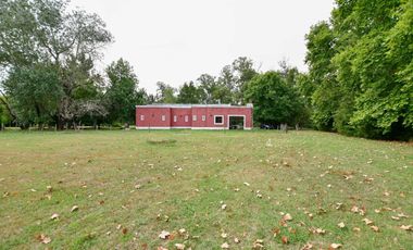 CASA QUINTA Y SALÓN DE EVENTO EN VENTA, EST. CHICA